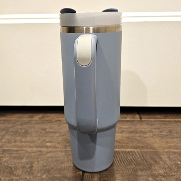 Stanley Light Blue/Gray 30 oz Stainless Steel Tumbler - Picture 3 of 6